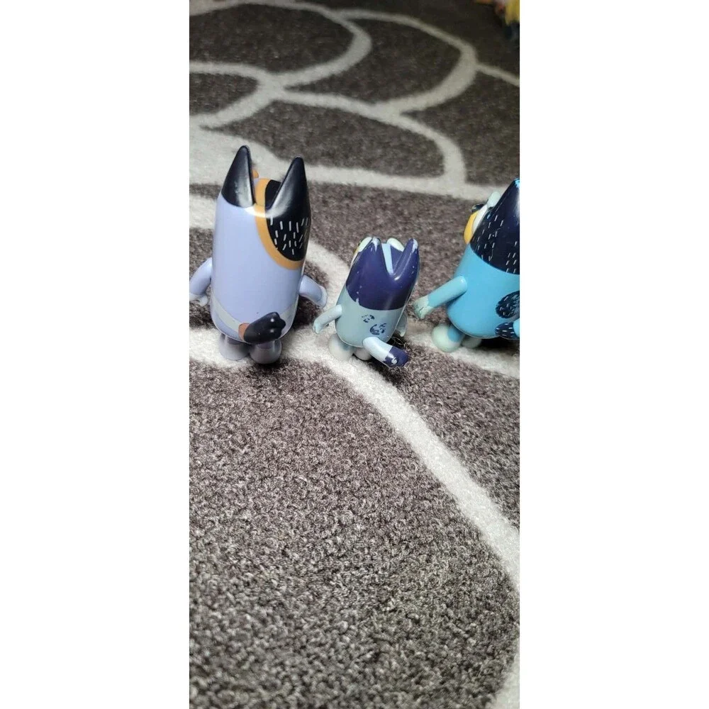 Bluey Figure Lot Bingo Bluey Bandit Muffin Snickers Lucky Cocoa Honey Pretzel